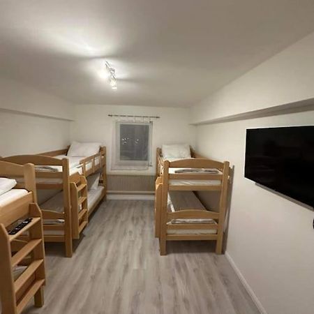 Direkt Bei U1 Apartment Vienna Luaran gambar